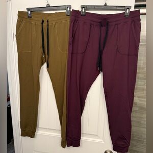ZYIA Unwind Joggers Lot in Plum and Olive